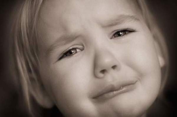 想哭就哭吧,笑一笑并不能十年少 想哭就哭吧,笑一笑并不能十年少