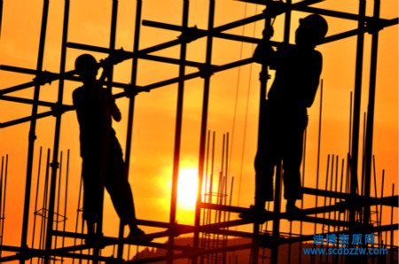 新標(biāo)準(zhǔn)實(shí)施后，原資質(zhì)企業(yè)如何承包工程？