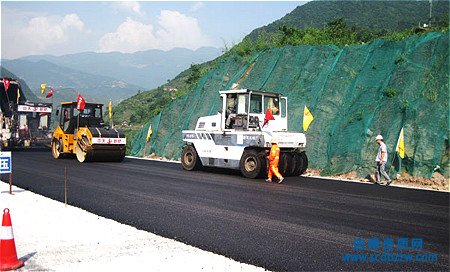 公路路面工程資質(zhì)升級需要什么業(yè)績?