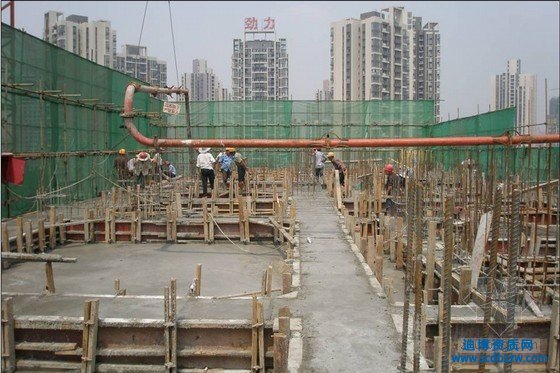 建筑工程施工總承包資質(zhì)標(biāo)準(zhǔn)分幾個(gè)等級(jí)