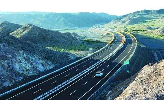 企業辦理公路路基三級資質需要具體哪些條件