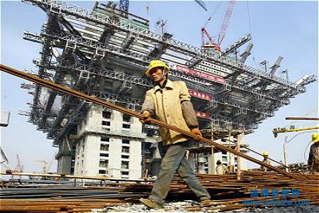 建筑工程資質三級升二級需要那些人員?