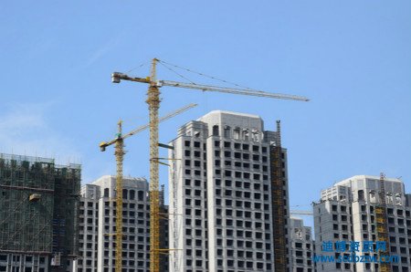 哪些情況下，企業需要將資質證書變更