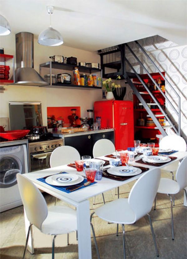 100平黑白配 兩室兩廳白領(lǐng)公寓 100平黑白配 兩室兩廳白領(lǐng)公寓