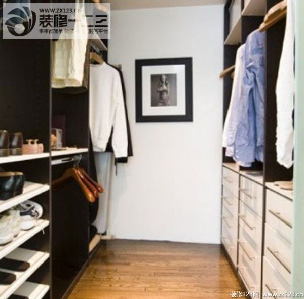 強(qiáng)大的收納功能 10個(gè)步入式衣帽間設(shè)計(jì) 強(qiáng)大的收納功能 10個(gè)步入式衣帽間設(shè)計(jì)