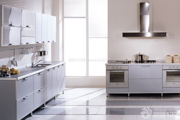 廚房收納巧妙點，節約空間